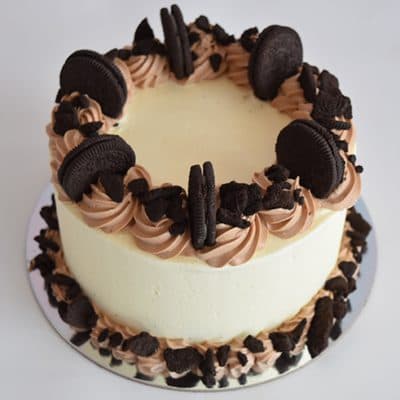 6" Cookies Cream Round Cake